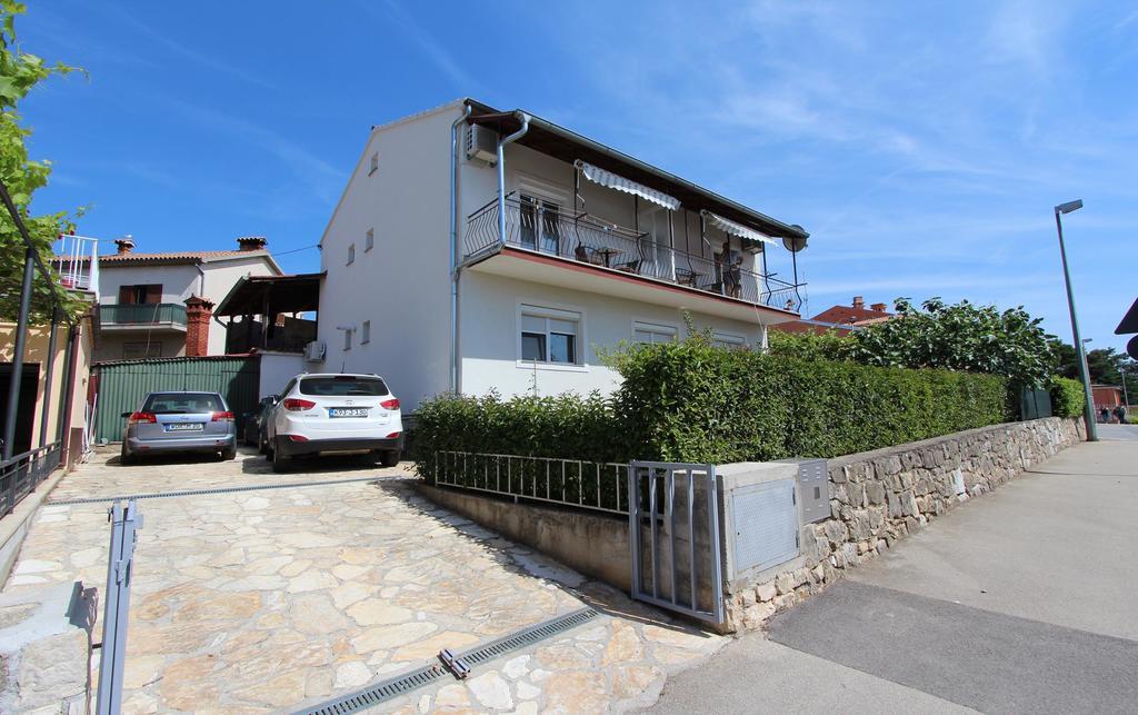 Apartments And Room Eva Rovinj Exterior photo